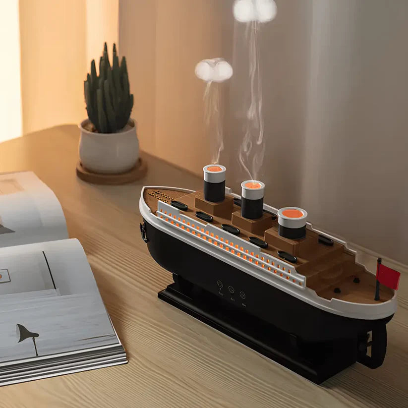Titanic Humidifier 🚢🧊💑