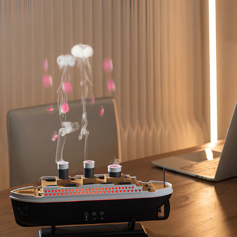 Titanic Humidifier 🚢🧊💑